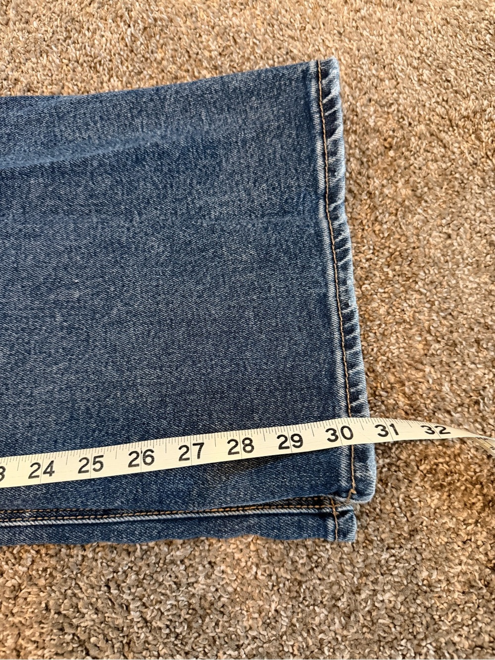 American Eagle Outfitters High-Rise Wide-Leg Jeans in Medium Blue size 4 stretch - Picture 16 of 16